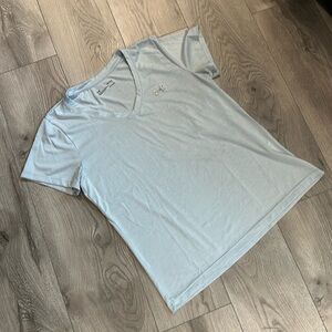 Under armour heat gear size L